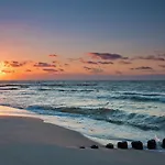 Sea View & 10d10 דירה