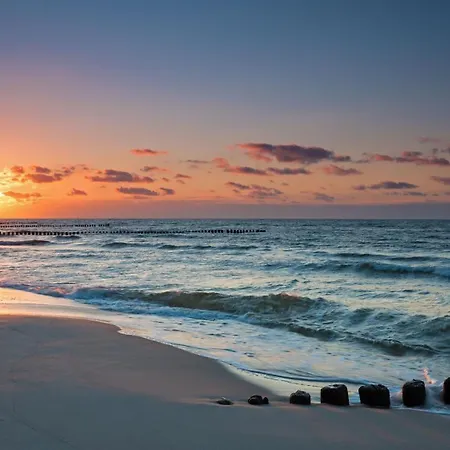 Sea View & 10d10 アパート